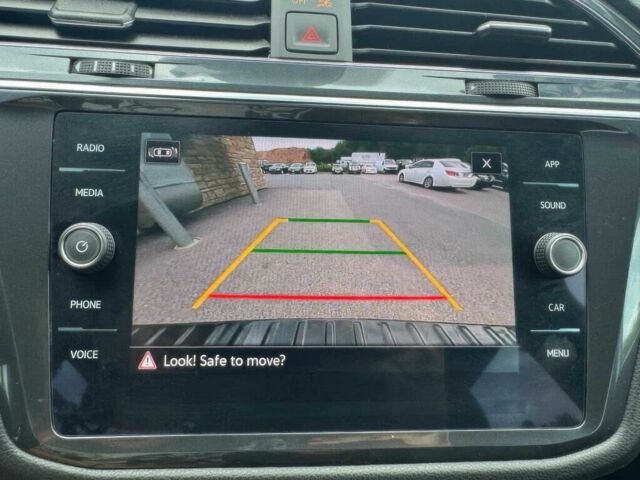 Білий Фольксваген Тігуан, об'ємом двигуна 2 л та пробігом 12 тис. км за 9300 $, фото 9 на Automoto.ua