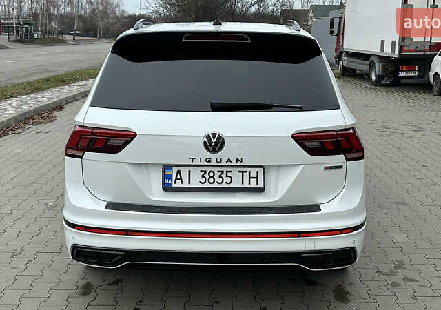 Білий Фольксваген Тігуан, об'ємом двигуна 1.98 л та пробігом 43 тис. км за 27800 $, фото 5 на Automoto.ua