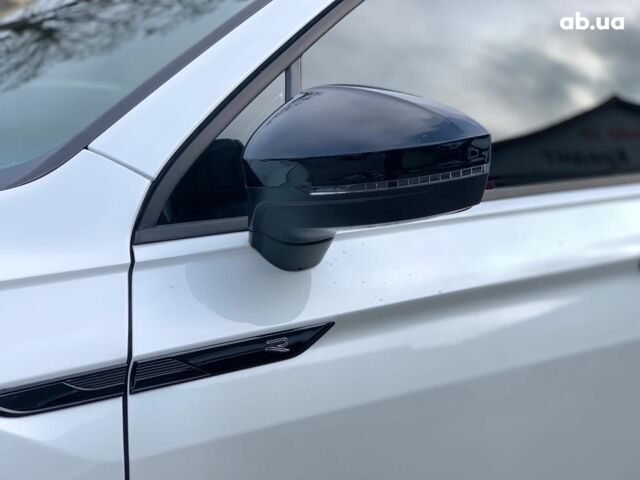 Белый Фольксваген Тигуан, объемом двигателя 2 л и пробегом 45 тыс. км за 28290 $, фото 8 на Automoto.ua