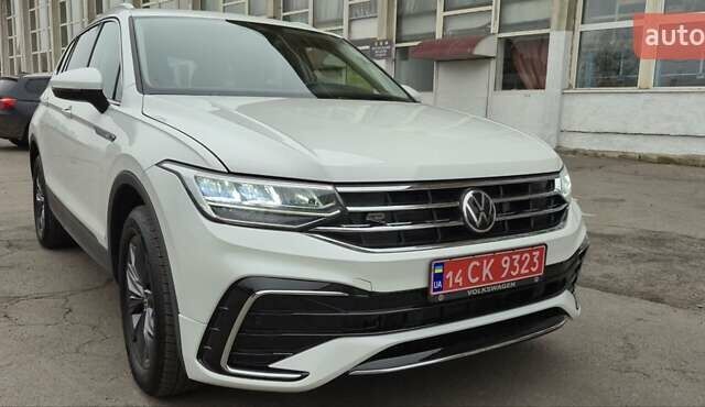 Білий Фольксваген Тігуан, об'ємом двигуна 2.01 л та пробігом 15 тис. км за 27700 $, фото 7 на Automoto.ua