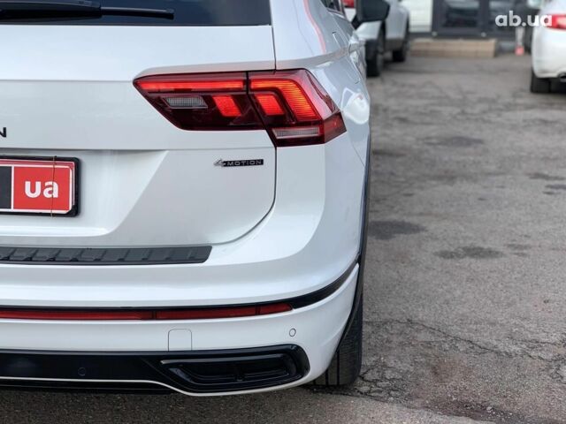 Белый Фольксваген Тигуан, объемом двигателя 2 л и пробегом 45 тыс. км за 28290 $, фото 11 на Automoto.ua