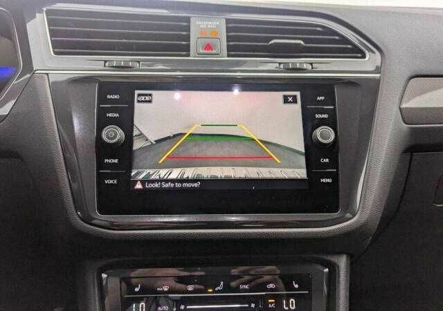 Белый Фольксваген Тигуан, объемом двигателя 2 л и пробегом 9 тыс. км за 8600 $, фото 11 на Automoto.ua