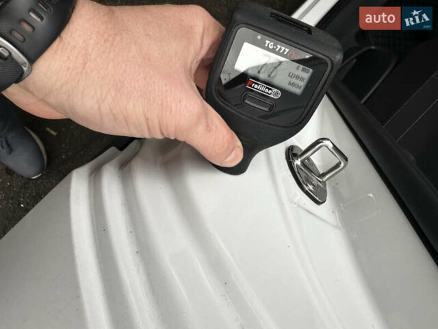 Белый Фольксваген Тигуан, объемом двигателя 1.98 л и пробегом 12 тыс. км за 39000 $, фото 54 на Automoto.ua