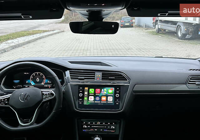 Білий Фольксваген Тігуан, об'ємом двигуна 1.98 л та пробігом 43 тис. км за 27800 $, фото 21 на Automoto.ua