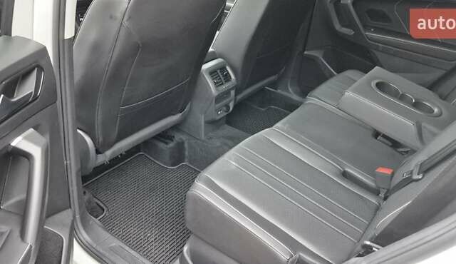 Білий Фольксваген Тігуан, об'ємом двигуна 2.01 л та пробігом 15 тис. км за 27700 $, фото 24 на Automoto.ua