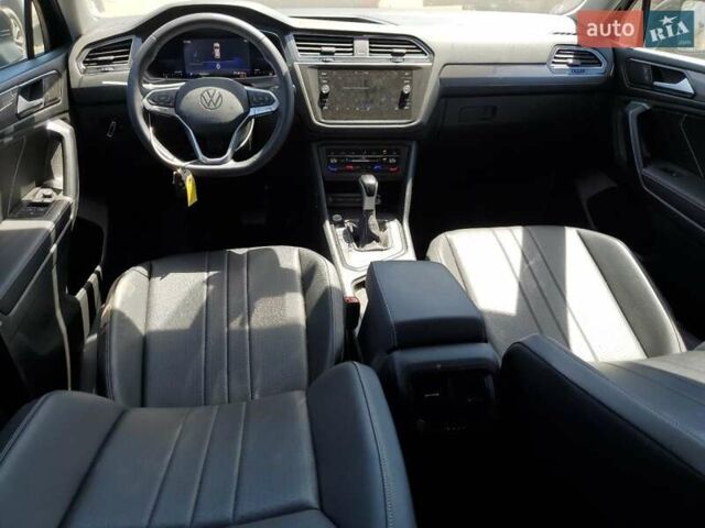 Білий Фольксваген Тігуан, об'ємом двигуна 2 л та пробігом 25 тис. км за 7500 $, фото 7 на Automoto.ua