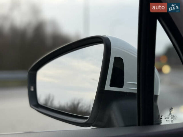 Белый Фольксваген Тигуан, объемом двигателя 1.98 л и пробегом 48 тыс. км за 26999 $, фото 15 на Automoto.ua