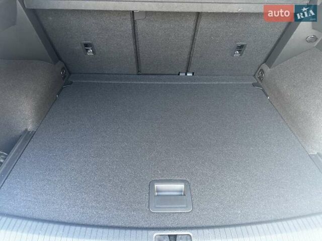 Белый Фольксваген Тигуан, объемом двигателя 1.98 л и пробегом 12 тыс. км за 39000 $, фото 24 на Automoto.ua