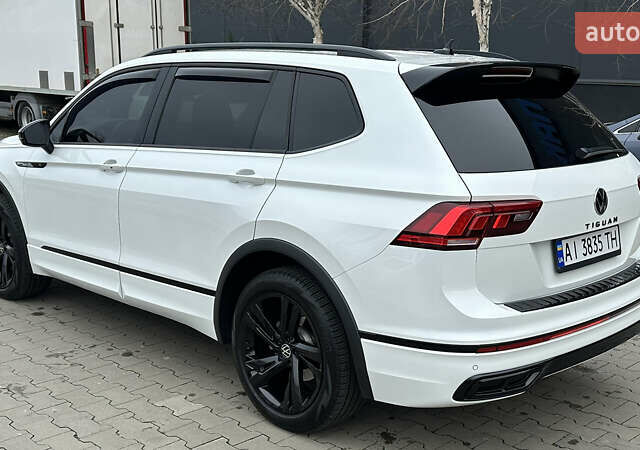 Білий Фольксваген Тігуан, об'ємом двигуна 1.98 л та пробігом 43 тис. км за 27800 $, фото 3 на Automoto.ua