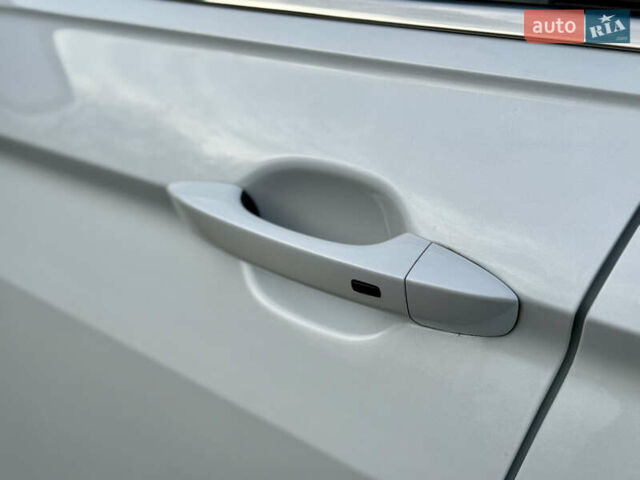 Белый Фольксваген Тигуан, объемом двигателя 1.98 л и пробегом 48 тыс. км за 26999 $, фото 14 на Automoto.ua