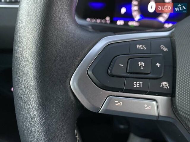 Белый Фольксваген Тигуан, объемом двигателя 2 л и пробегом 5 тыс. км за 24300 $, фото 36 на Automoto.ua