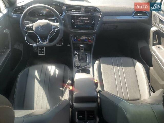 Білий Фольксваген Тігуан, об'ємом двигуна 1.98 л та пробігом 22 тис. км за 9000 $, фото 7 на Automoto.ua