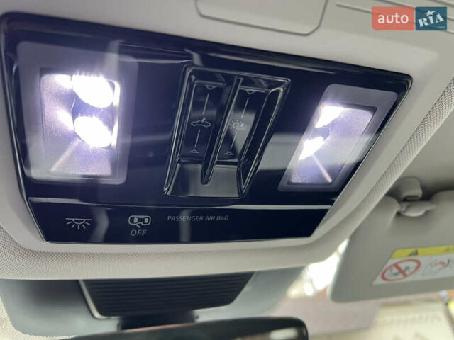 Білий Фольксваген Тігуан, об'ємом двигуна 2 л та пробігом 22 тис. км за 47900 $, фото 87 на Automoto.ua