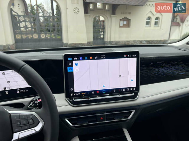 Білий Фольксваген Тігуан, об'ємом двигуна 2 л та пробігом 22 тис. км за 47900 $, фото 83 на Automoto.ua