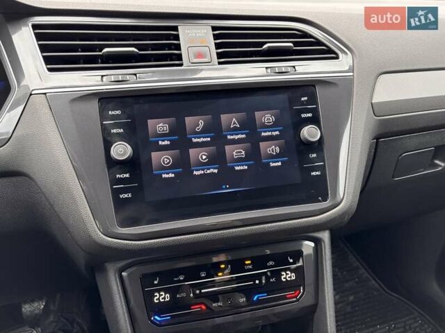 Білий Фольксваген Тігуан, об'ємом двигуна 1.98 л та пробігом 10 тис. км за 27000 $, фото 30 на Automoto.ua