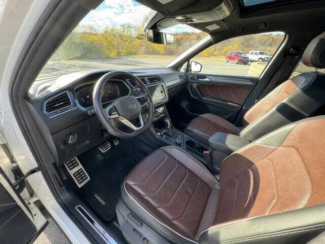 Білий Фольксваген Тігуан, об'ємом двигуна 2 л та пробігом 20 тис. км за 26000 $, фото 6 на Automoto.ua