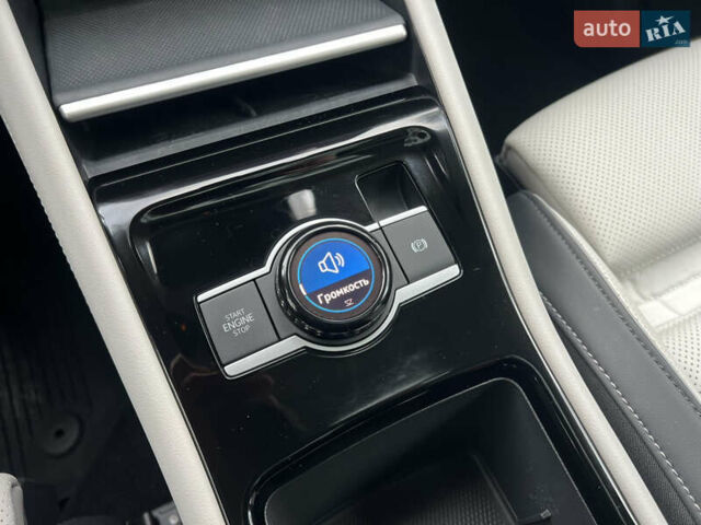 Білий Фольксваген Тігуан, об'ємом двигуна 2 л та пробігом 22 тис. км за 47900 $, фото 147 на Automoto.ua