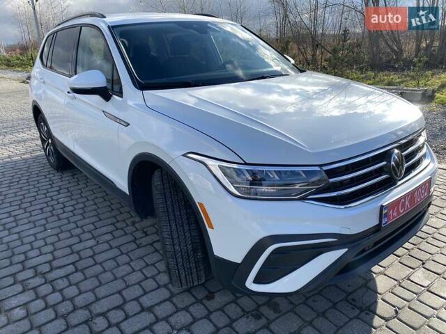 Белый Фольксваген Тигуан, объемом двигателя 2 л и пробегом 5 тыс. км за 24300 $, фото 8 на Automoto.ua