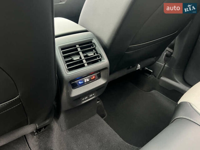 Білий Фольксваген Тігуан, об'ємом двигуна 2 л та пробігом 22 тис. км за 47900 $, фото 115 на Automoto.ua