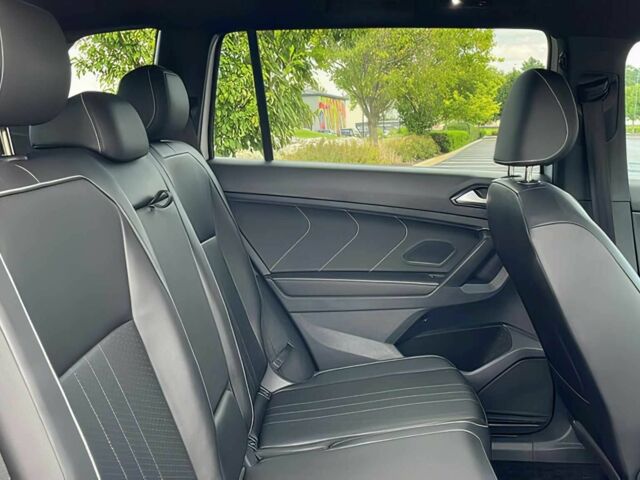 Белый Фольксваген Тигуан, объемом двигателя 2 л и пробегом 12 тыс. км за 14500 $, фото 12 на Automoto.ua