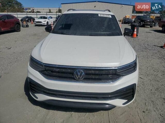 Білий Фольксваген Тігуан, об'ємом двигуна 1.98 л та пробігом 22 тис. км за 9000 $, фото 4 на Automoto.ua