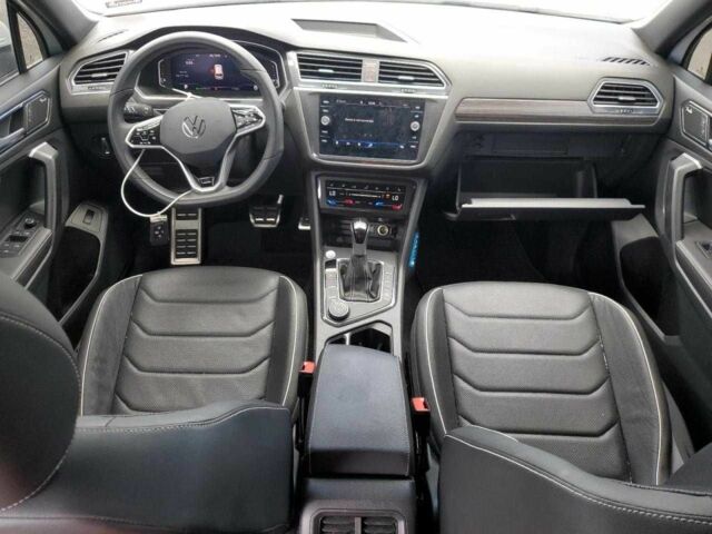 Белый Фольксваген Тигуан, объемом двигателя 2 л и пробегом 11 тыс. км за 8300 $, фото 7 на Automoto.ua