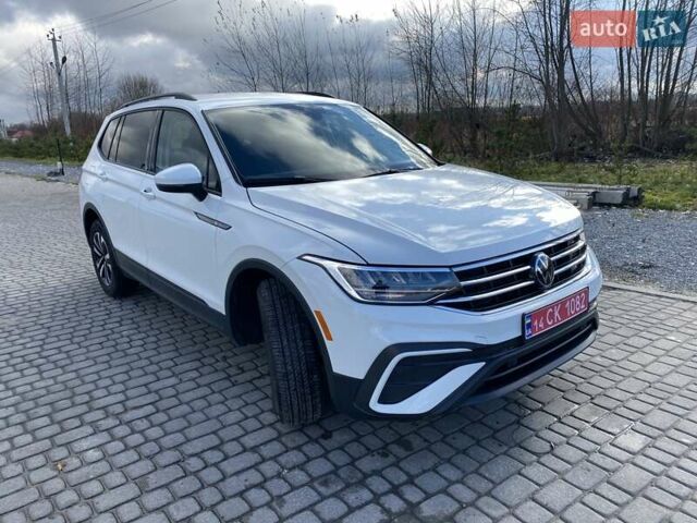 Белый Фольксваген Тигуан, объемом двигателя 2 л и пробегом 5 тыс. км за 24300 $, фото 1 на Automoto.ua