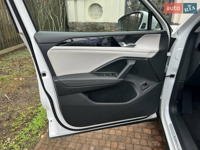 Білий Фольксваген Тігуан, об'ємом двигуна 2 л та пробігом 22 тис. км за 47900 $, фото 58 на Automoto.ua