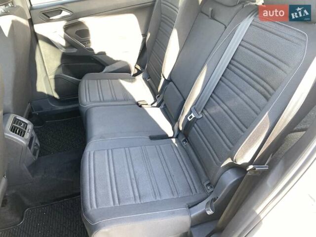 Белый Фольксваген Тигуан, объемом двигателя 2 л и пробегом 5 тыс. км за 24300 $, фото 19 на Automoto.ua