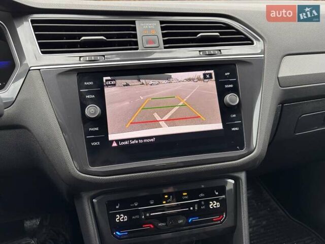 Білий Фольксваген Тігуан, об'ємом двигуна 1.98 л та пробігом 10 тис. км за 27000 $, фото 29 на Automoto.ua