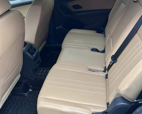 Белый Фольксваген Тигуан, объемом двигателя 1.98 л и пробегом 28 тыс. км за 28500 $, фото 21 на Automoto.ua