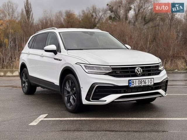 Білий Фольксваген Тігуан, об'ємом двигуна 1.98 л та пробігом 10 тис. км за 27000 $, фото 3 на Automoto.ua