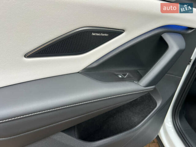 Білий Фольксваген Тігуан, об'ємом двигуна 2 л та пробігом 22 тис. км за 47900 $, фото 119 на Automoto.ua