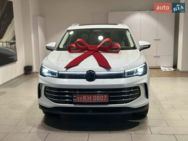 Белый Фольксваген Тигуан, объемом двигателя 1.97 л и пробегом 22 тыс. км за 45800 $, фото 6 на Automoto.ua