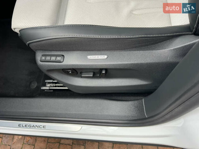 Білий Фольксваген Тігуан, об'ємом двигуна 2 л та пробігом 22 тис. км за 47900 $, фото 68 на Automoto.ua