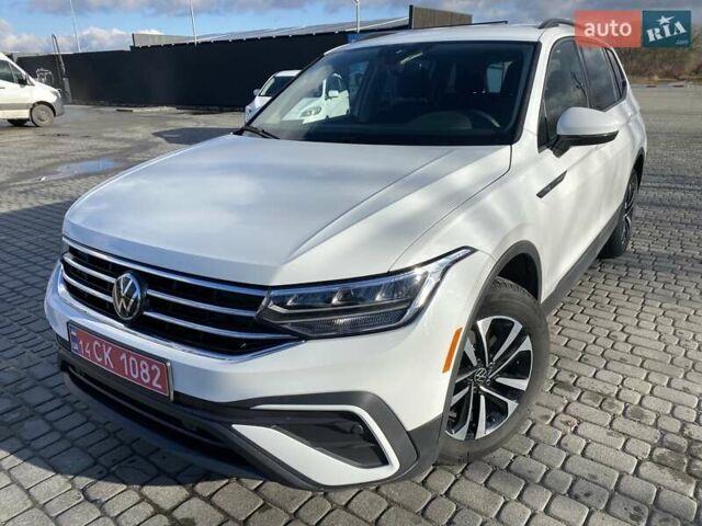 Белый Фольксваген Тигуан, объемом двигателя 2 л и пробегом 5 тыс. км за 24300 $, фото 7 на Automoto.ua