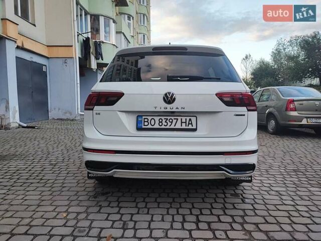 Белый Фольксваген Тигуан, объемом двигателя 1.98 л и пробегом 10 тыс. км за 28500 $, фото 9 на Automoto.ua