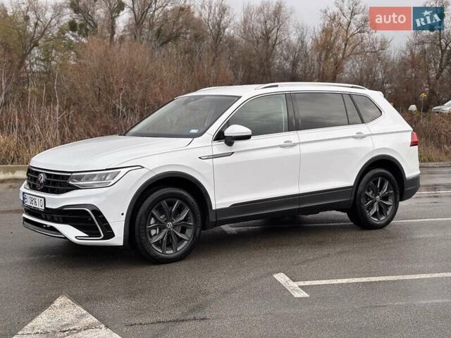 Білий Фольксваген Тігуан, об'ємом двигуна 1.98 л та пробігом 10 тис. км за 27000 $, фото 5 на Automoto.ua
