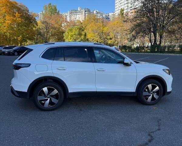 Білий Фольксваген Тігуан, об'ємом двигуна 1.97 л та пробігом 3 тис. км за 47500 $, фото 5 на Automoto.ua