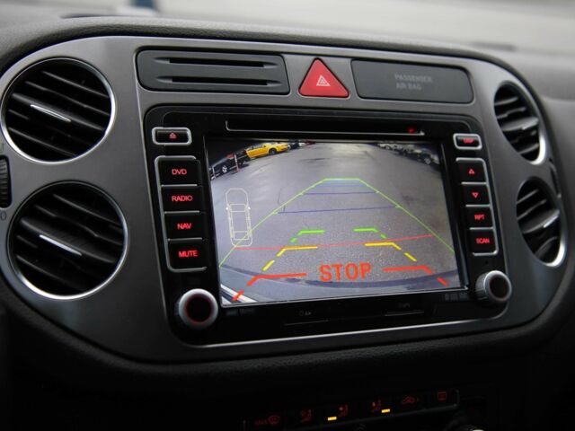 Бежевый Фольксваген Тигуан, объемом двигателя 2 л и пробегом 152 тыс. км за 10500 $, фото 15 на Automoto.ua