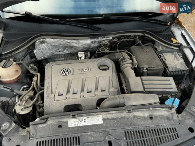 Бежевый Фольксваген Тигуан, объемом двигателя 1.97 л и пробегом 208 тыс. км за 12800 $, фото 8 на Automoto.ua