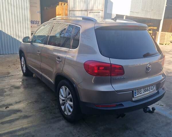 Бежевый Фольксваген Тигуан, объемом двигателя 1.97 л и пробегом 122 тыс. км за 14000 $, фото 1 на Automoto.ua