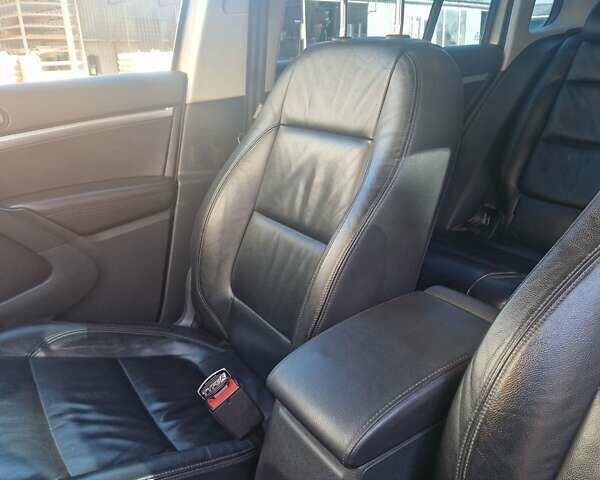 Бежевый Фольксваген Тигуан, объемом двигателя 1.97 л и пробегом 122 тыс. км за 14000 $, фото 20 на Automoto.ua