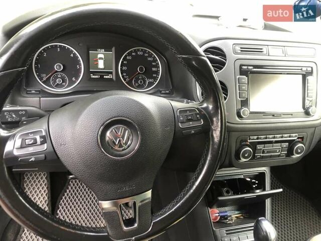 Бежевый Фольксваген Тигуан, объемом двигателя 2 л и пробегом 186 тыс. км за 16000 $, фото 7 на Automoto.ua