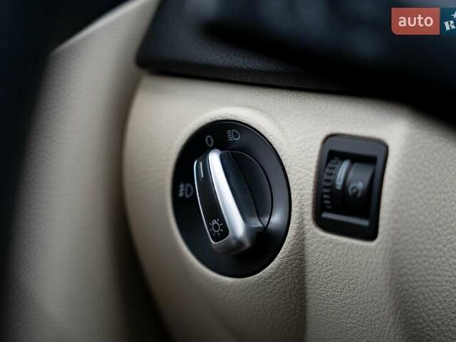 Бежевый Фольксваген Тигуан, объемом двигателя 1.98 л и пробегом 197 тыс. км за 12300 $, фото 14 на Automoto.ua