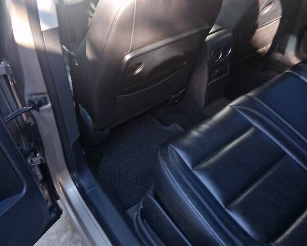 Бежевый Фольксваген Тигуан, объемом двигателя 1.97 л и пробегом 122 тыс. км за 14000 $, фото 21 на Automoto.ua