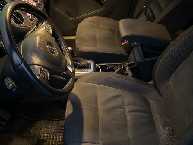 Бежевый Фольксваген Тигуан, объемом двигателя 2 л и пробегом 250 тыс. км за 9700 $, фото 6 на Automoto.ua