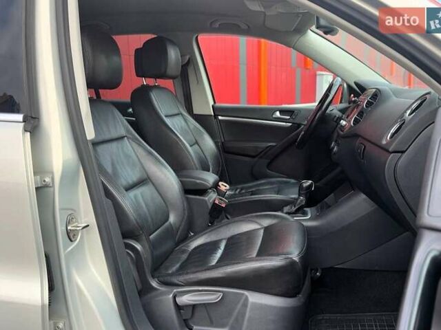 Бежевий Фольксваген Тігуан, об'ємом двигуна 1.99 л та пробігом 208 тис. км за 13990 $, фото 11 на Automoto.ua