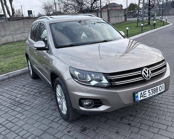 Бежевый Фольксваген Тигуан, объемом двигателя 1.97 л и пробегом 335 тыс. км за 16000 $, фото 12 на Automoto.ua