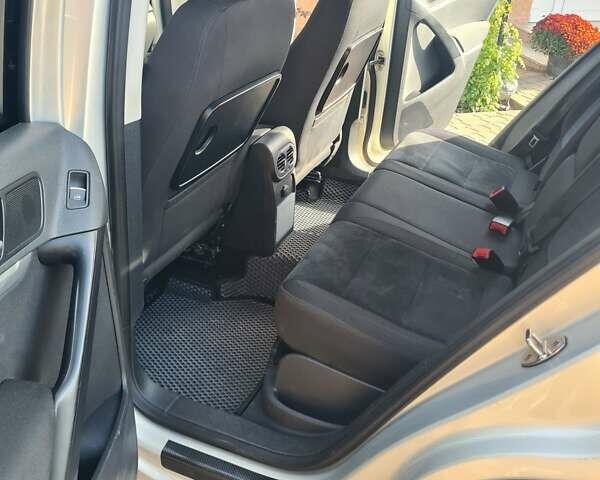 Бежевый Фольксваген Тигуан, объемом двигателя 1.97 л и пробегом 334 тыс. км за 13354 $, фото 16 на Automoto.ua